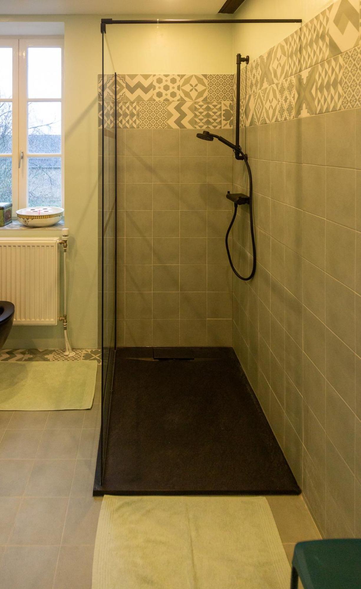 Haute Dône, een vakantiehuis met 2 slaapkamers, rust en natuur Luzy Exterior foto